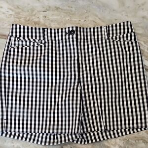 NWOT White House Black Market Black and White Checkered Women's 5"  Shorts